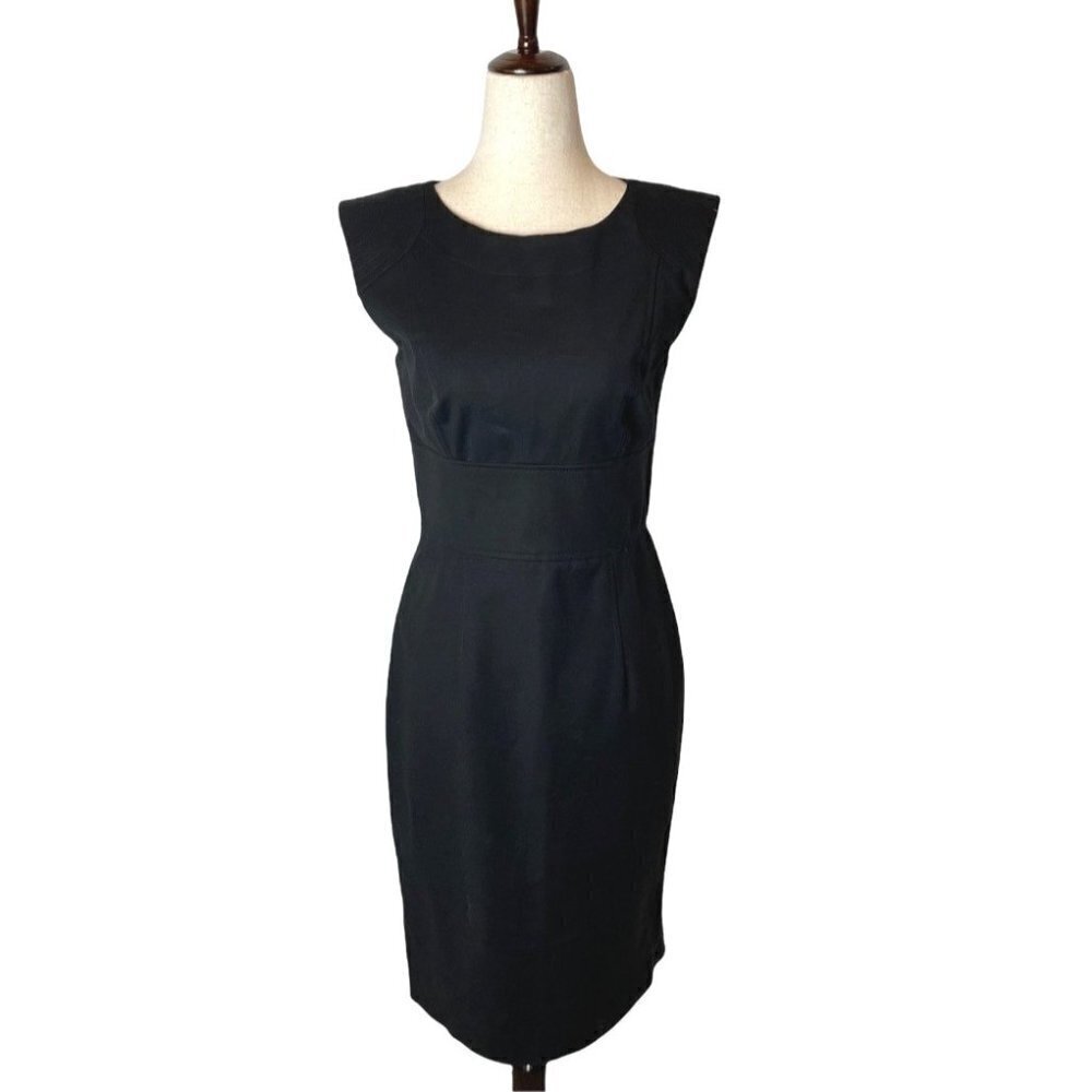 French Connection Black Capped Sleeve Cotton Blend Sheath Dress Size 6